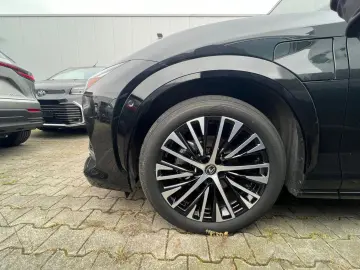 LEXUS RZ 450e DIRECT4  Luxury Paket Glasdach dimmbar