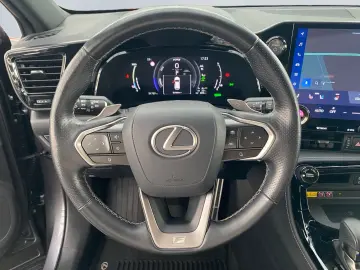 LEXUS NX 450h  2 5L PLUG-IN  CVT LUXURY  LED Klima