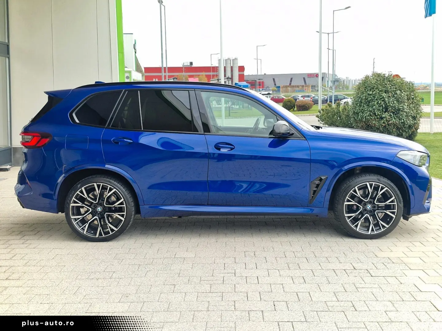 BMW X5 M Competition HUD Laser SKY B&W TV Massage