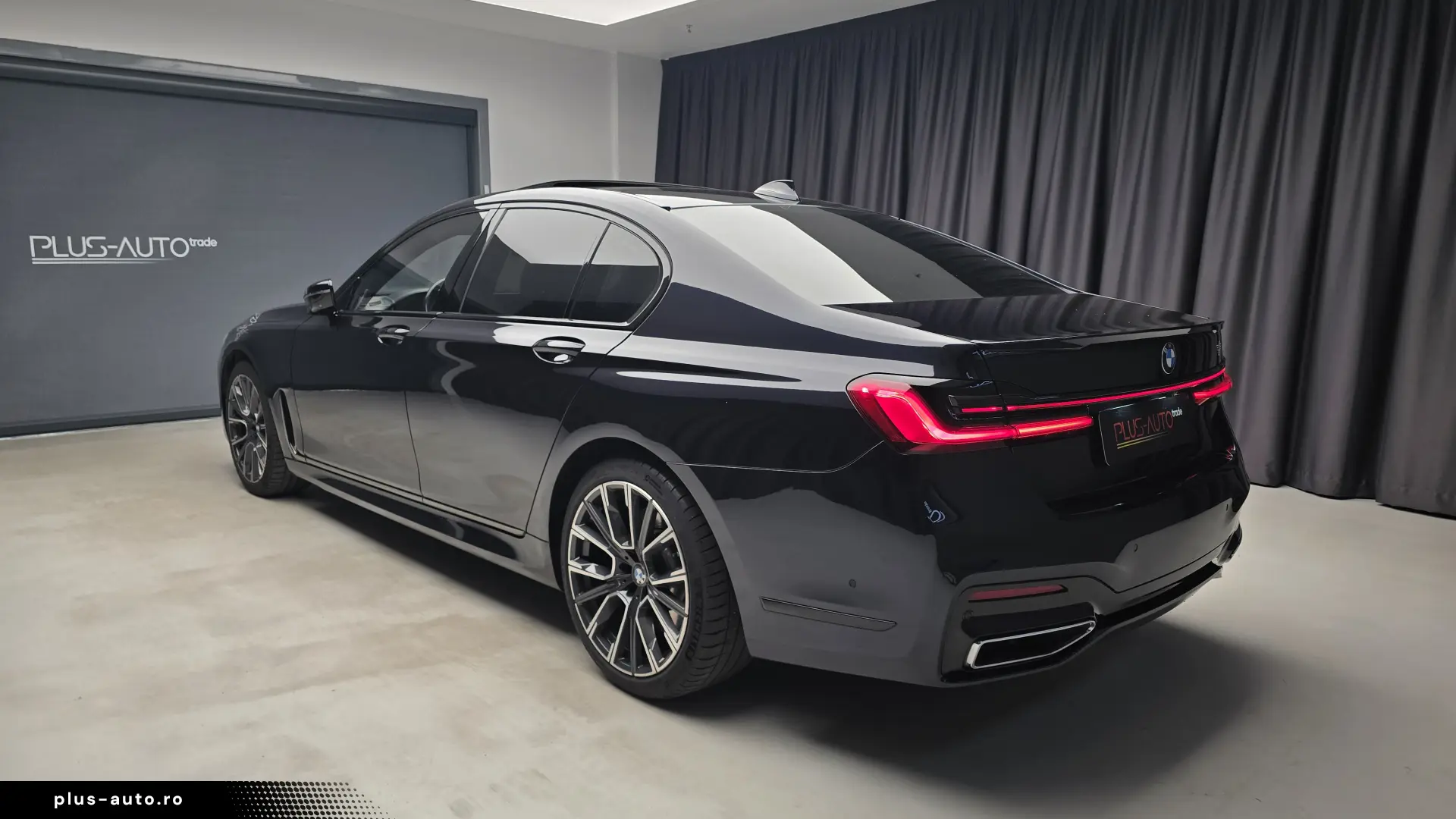 BMW 750i xDrive M Packet Individual
