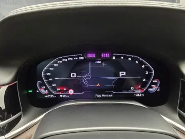 BMW 750i xDrive M Packet Individual