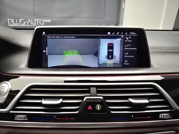 BMW 750i xDrive M Packet Individual