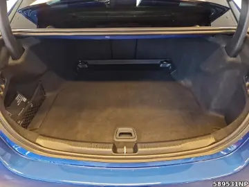 MERCEDES-BENZ C 200 AMG