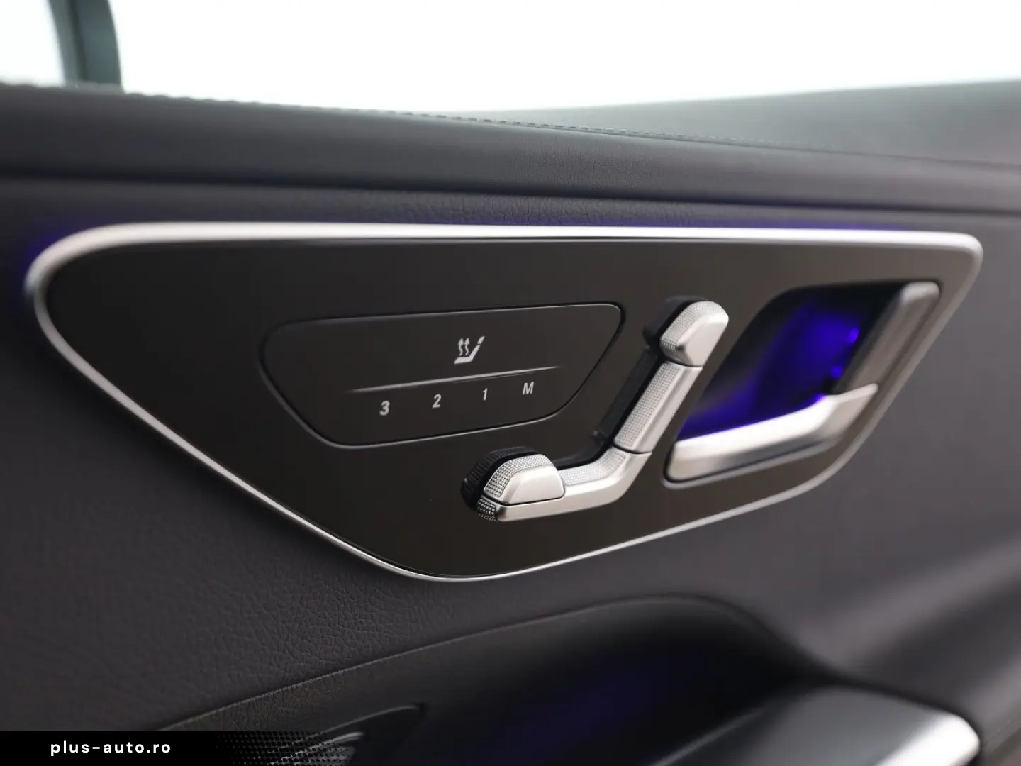 MERCEDES-BENZ C 180 AMG Advanced  LED Memory Kamera