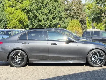 MERCEDES-BENZ C 180 AMG