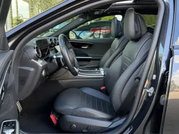 MERCEDES-BENZ C 180 AMG