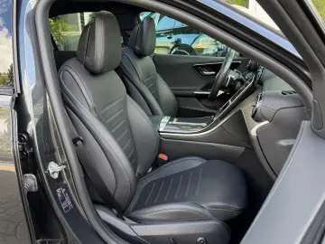 MERCEDES-BENZ C 180 AMG