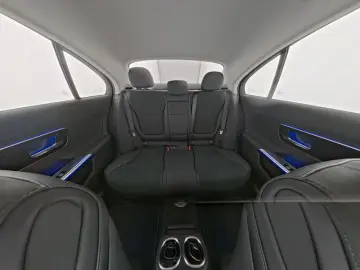 MERCEDES-BENZ C 180 AMG