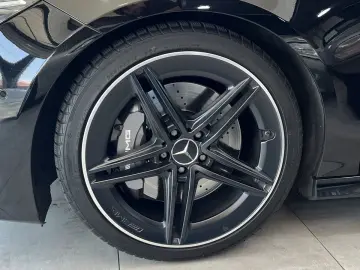 MERCEDES-BENZ CLA 45 AMG 4Matic PERFORMANCE