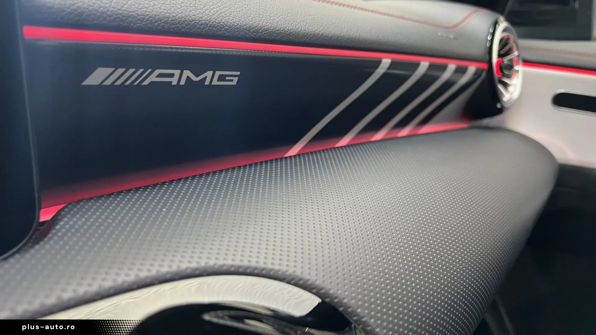 MERCEDES-BENZ CLA 45 AMG 4Matic PERFORMANCE PANO LED&hellip;
