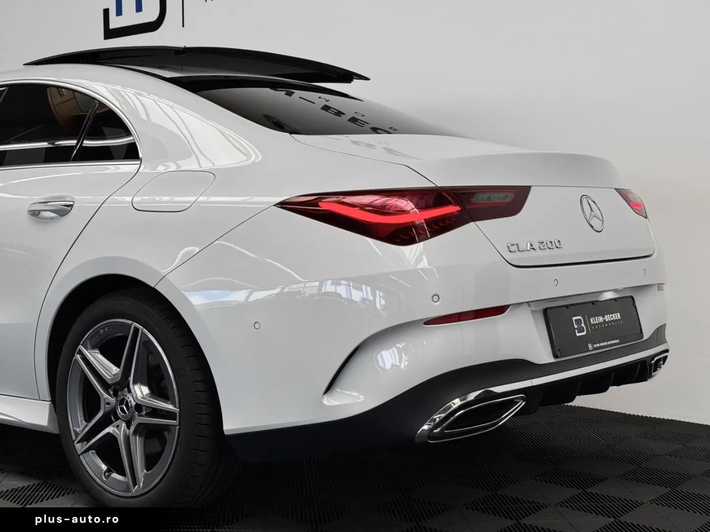 MERCEDES-BENZ CLA 200 AMG Coupe Pano Burmester 360  &hellip;