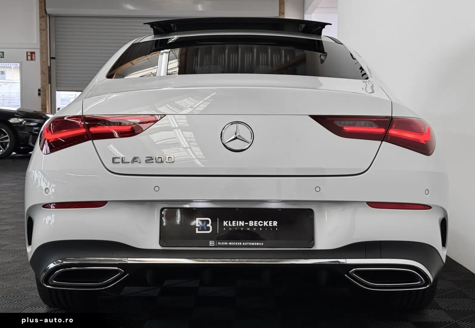MERCEDES-BENZ CLA 200 AMG Coupe Pano Burmester 360  &hellip;