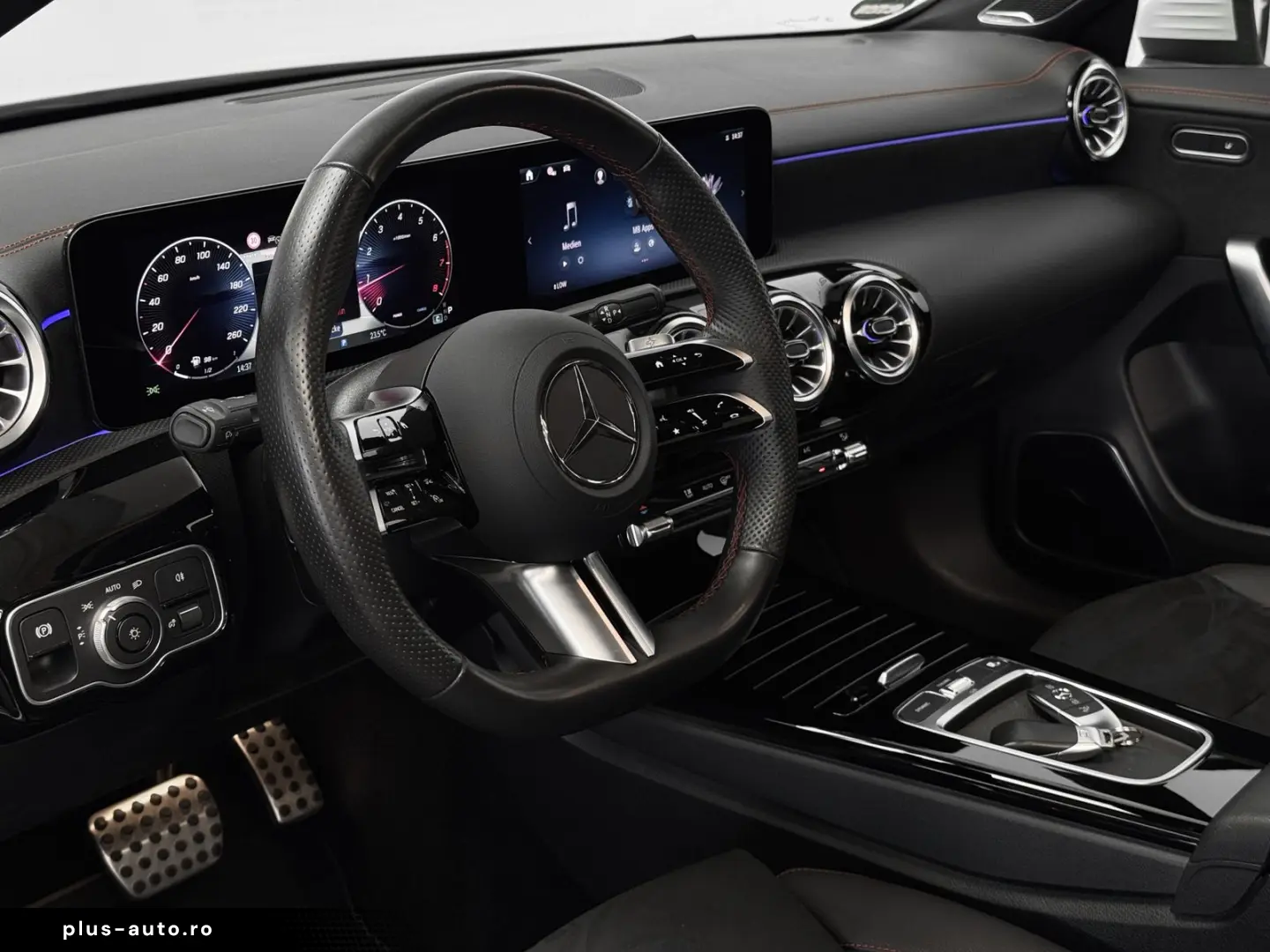 MERCEDES-BENZ CLA 200 AMG Coupe Pano Burmester 360  &hellip;