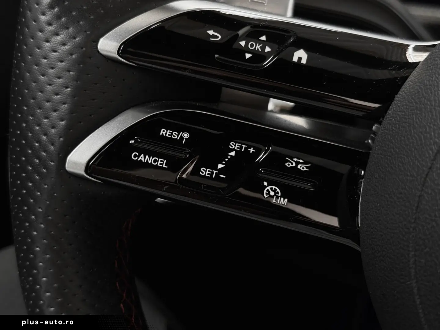 MERCEDES-BENZ CLA 200 AMG Coupe Pano Burmester 360  &hellip;