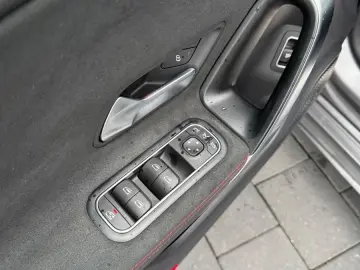 MERCEDES-BENZ CLA 35 AMG 4Matic