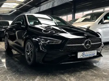 MERCEDES-BENZ CLA 200 AMG
