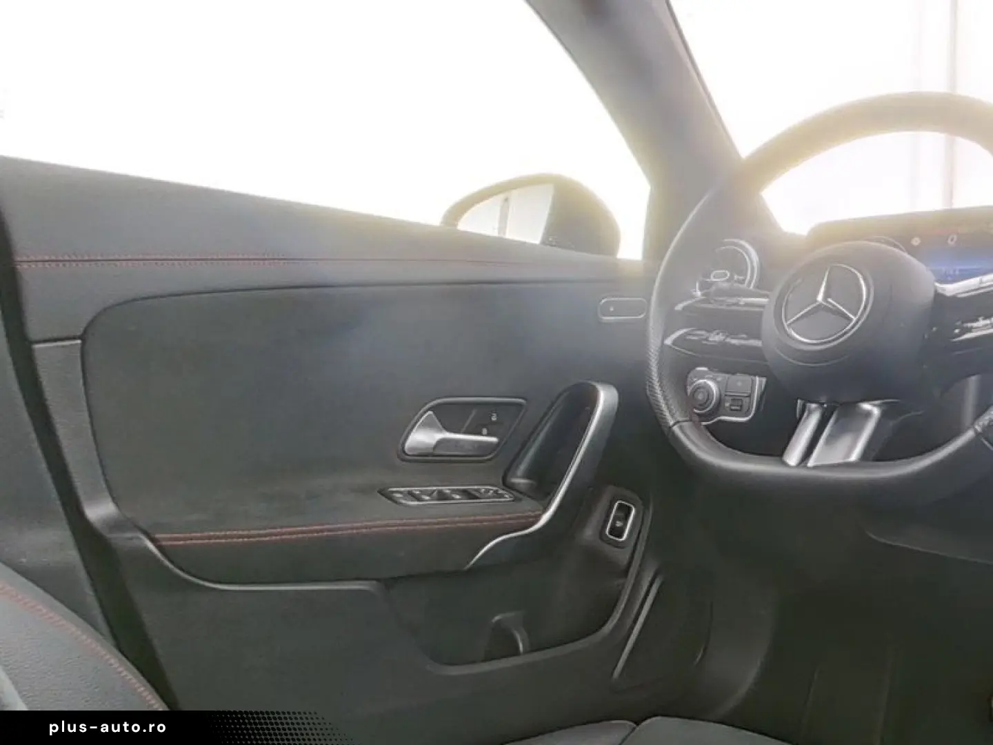 MERCEDES-BENZ CLA 180 AMG Night MBUX LED PTS Kamera &hellip;