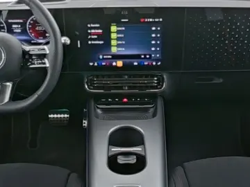 MERCEDES-BENZ CLA 350 4M AMG