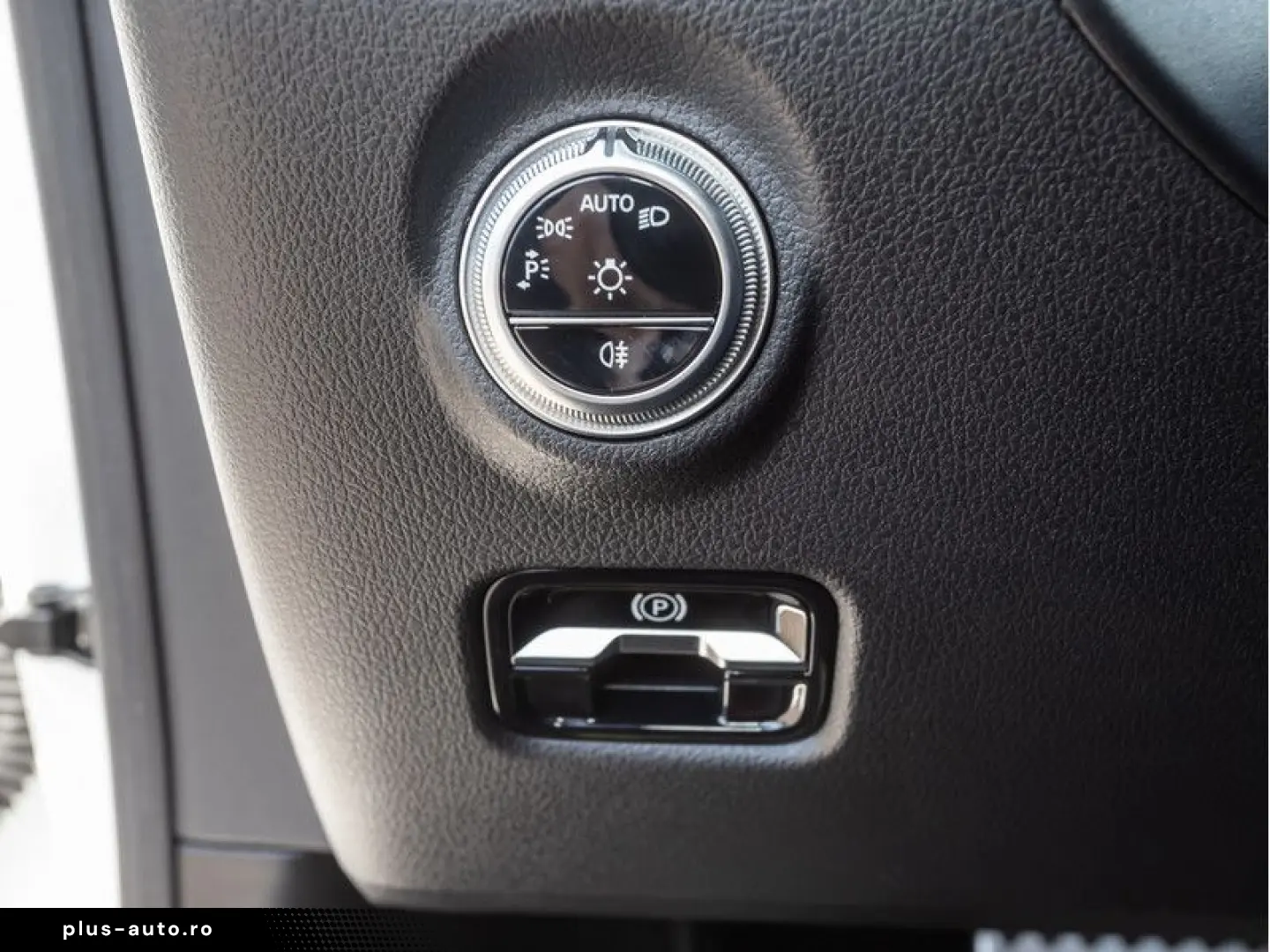 MERCEDES-BENZ CLE 220 d AMG-Sport LED Cam Pano Memo &hellip;
