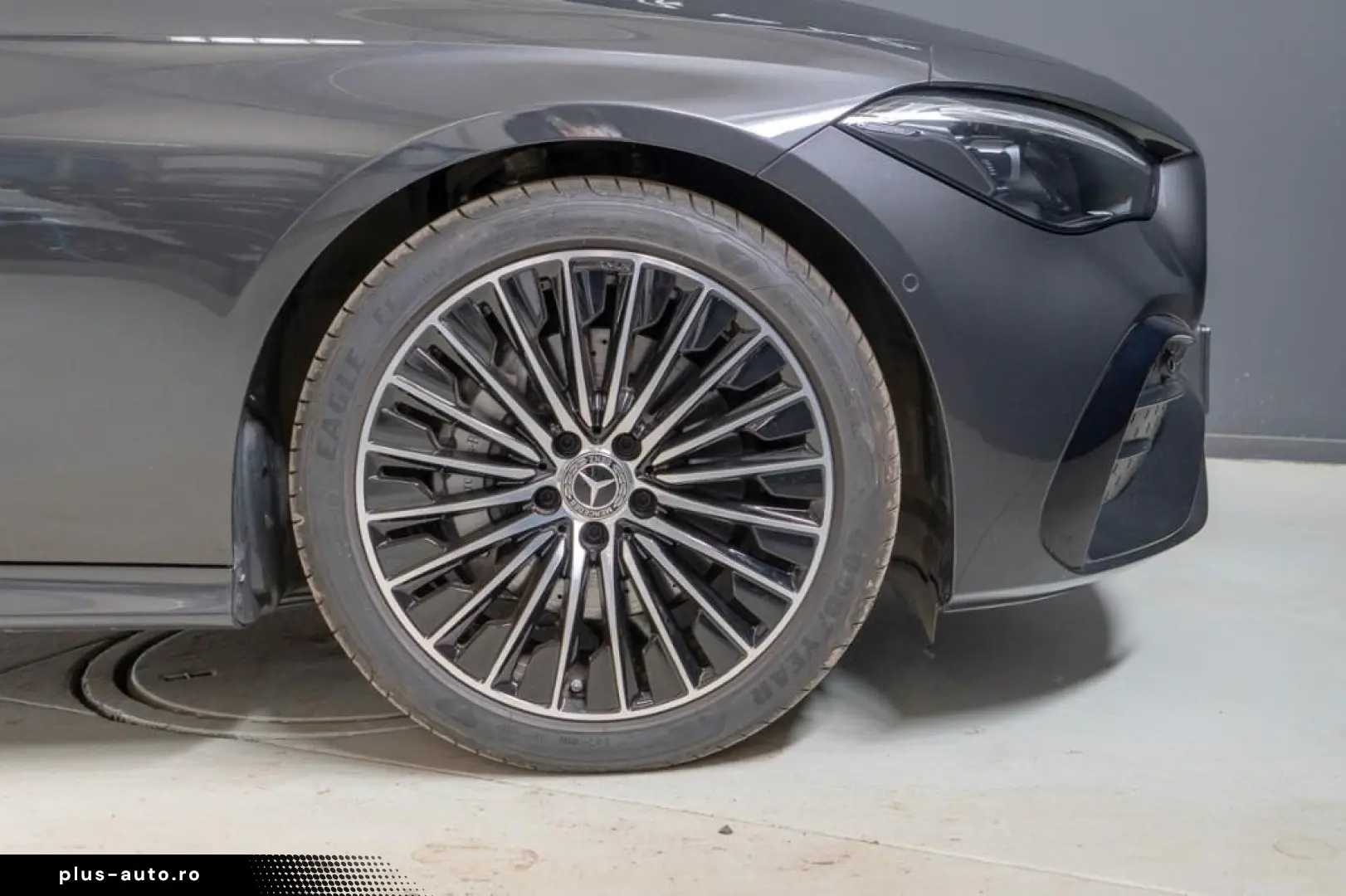 MERCEDES-BENZ CLE 180  Coupe´ AMG Pano LED Kam Memory KeyGO