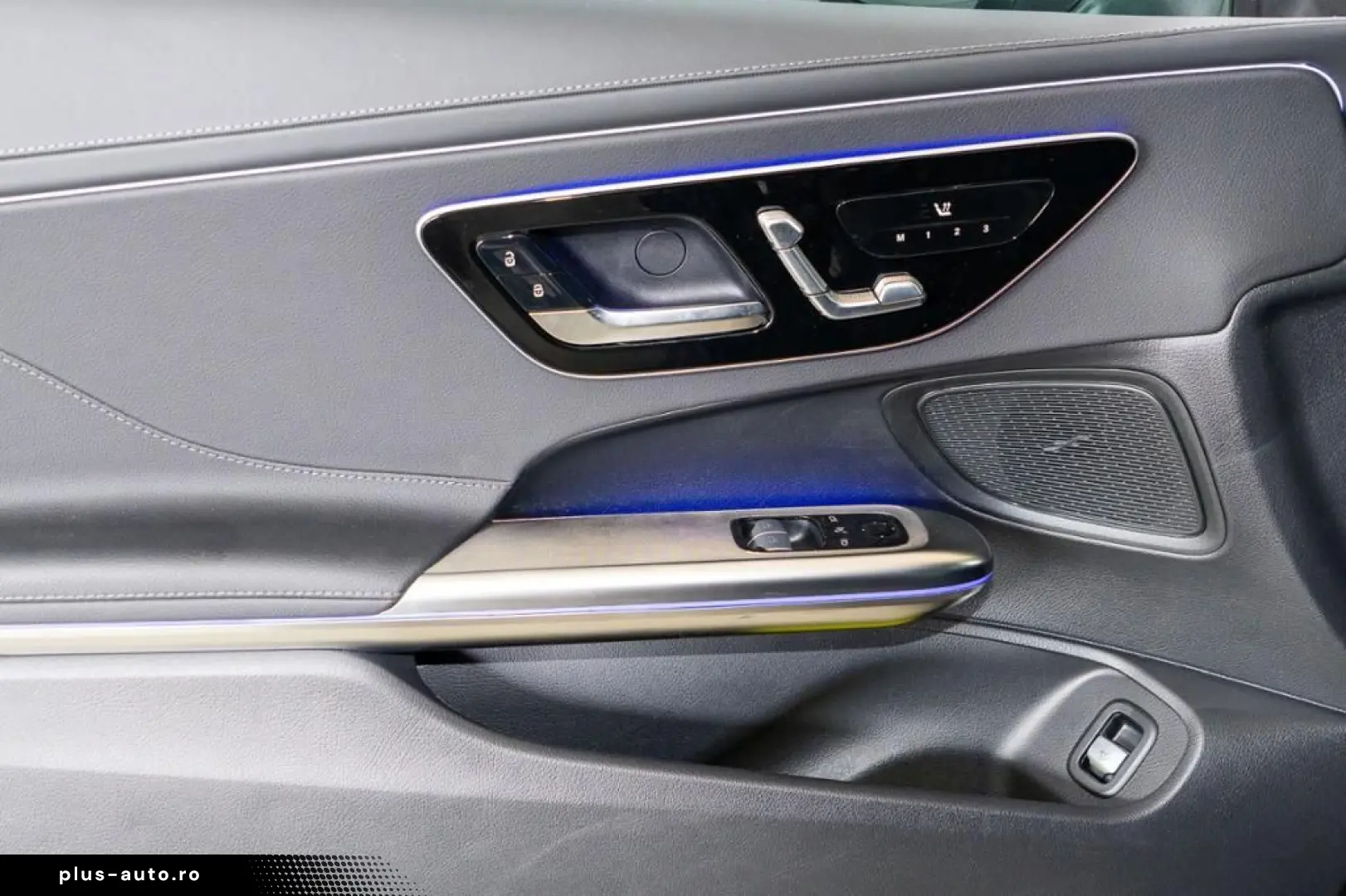 MERCEDES-BENZ CLE 180  Coupe´ AMG Pano LED Kam Memory KeyGO