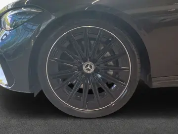 MERCEDES-BENZ CLE 200 AMG