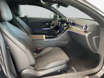 MERCEDES-BENZ CLE 200 AMG