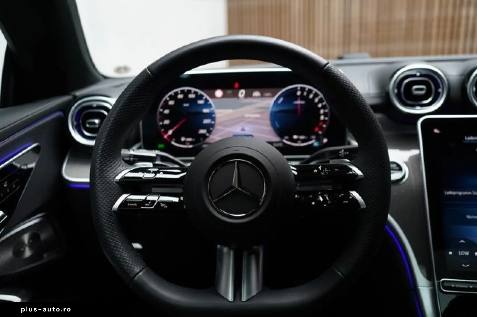 MERCEDES-BENZ CLE 300e AMG Line Premium   Pano Burm