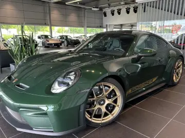 Porsche 992 911 GT3 Touring