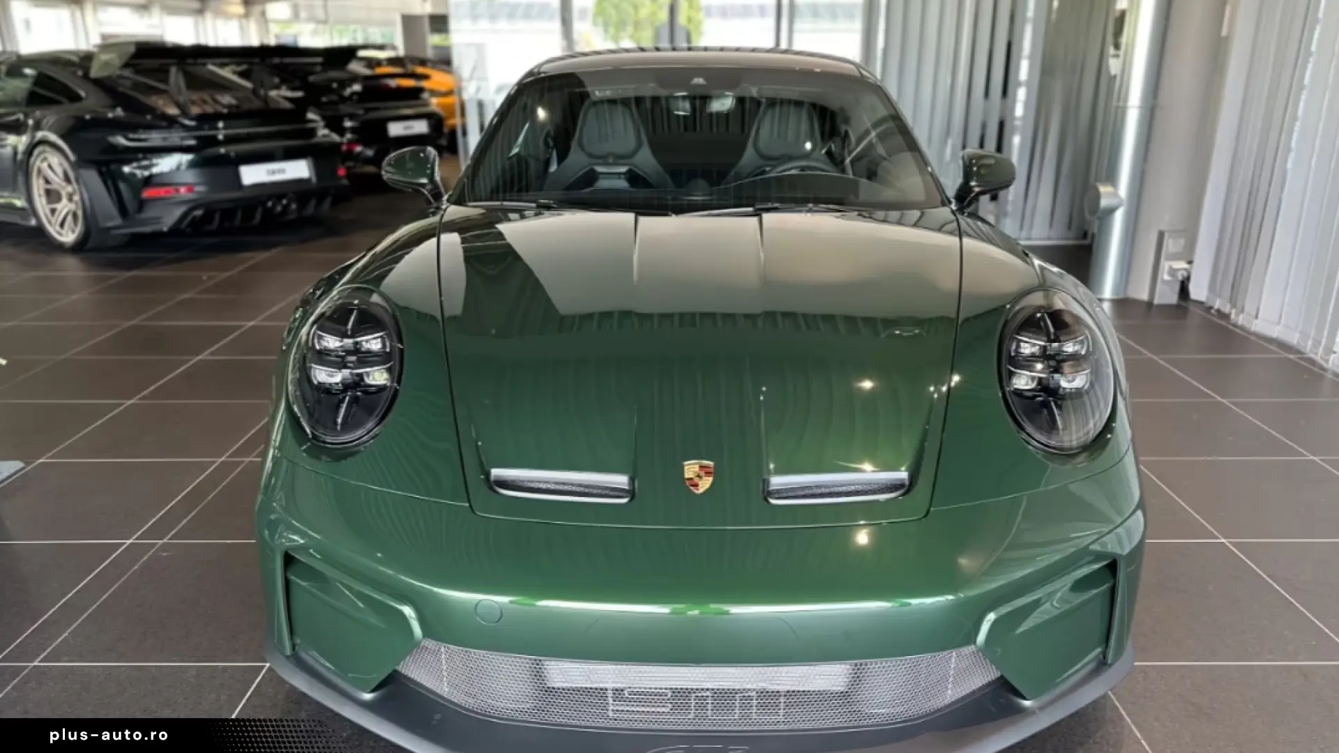 Porsche 992 911 GT3 Touring
