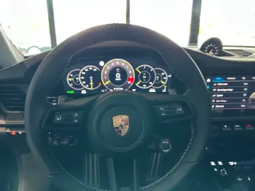 Porsche 992 911 GT3 Touring