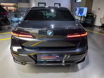 BMW 740d XDrive