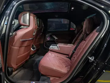 BMW 740d XDrive