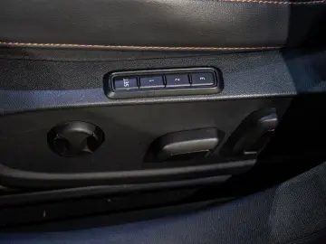 Cupra Formentor VZ5 Akrapovic Pano Beats Camera360