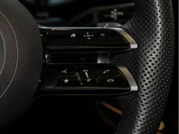 MERCEDES-BENZ E 450 d 4M AMG
