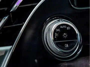 MERCEDES-BENZ E 450 d 4M AMG