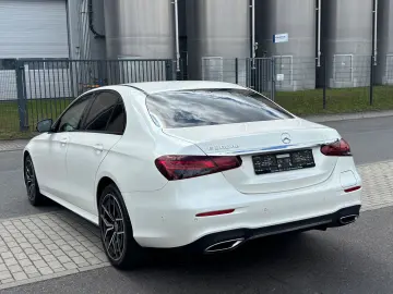 MERCEDES-BENZ E 300de  AMG