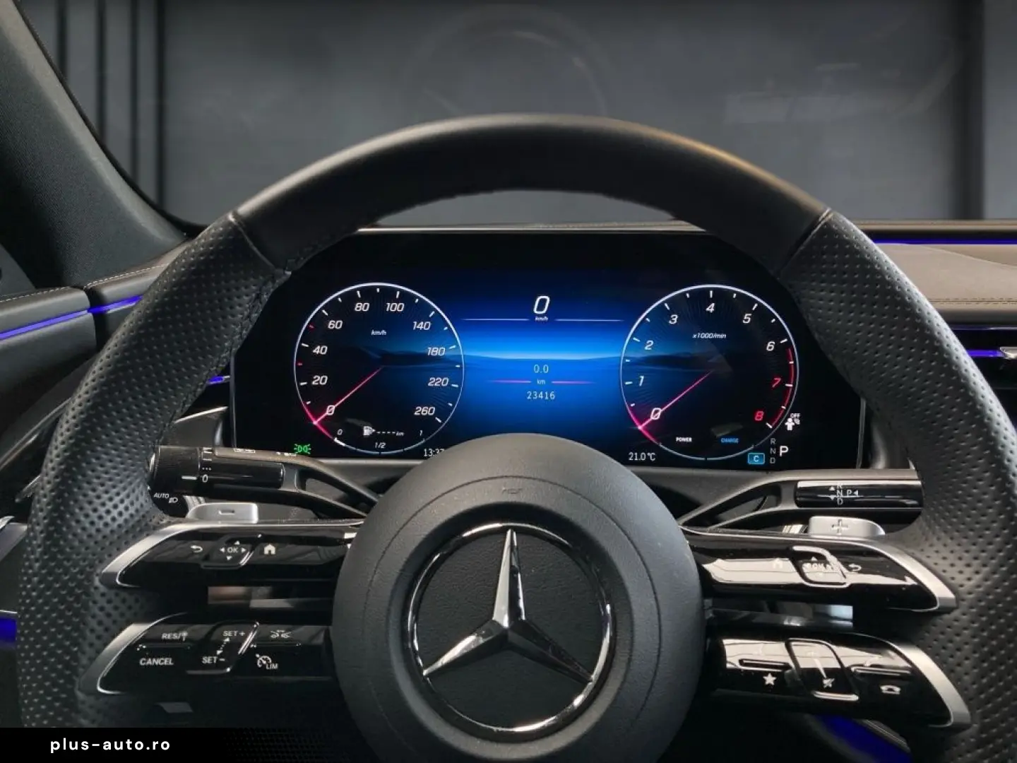 MERCEDES-BENZ E 200 AMG