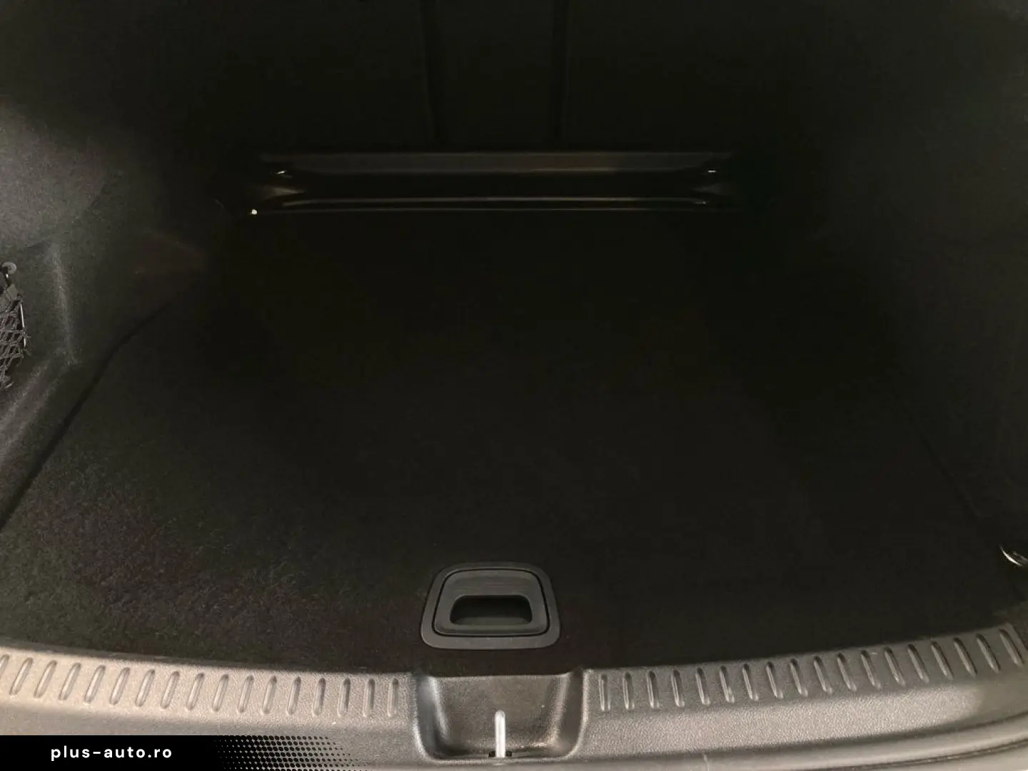 MERCEDES-BENZ E 200 AMG