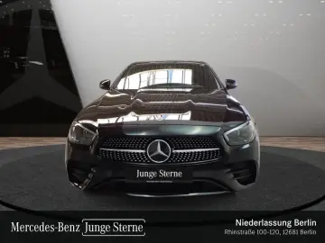 MERCEDES-BENZ E 300 de AMG