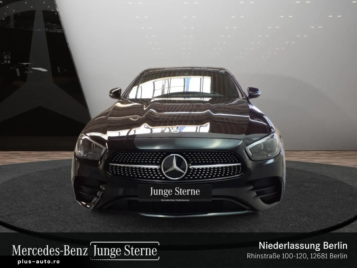MERCEDES-BENZ E 300 de AMG