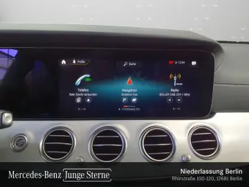 MERCEDES-BENZ E 300 de AMG