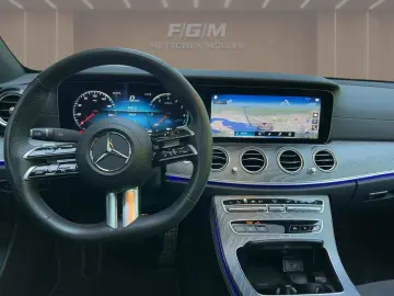 MERCEDES-BENZ E 300de AMG