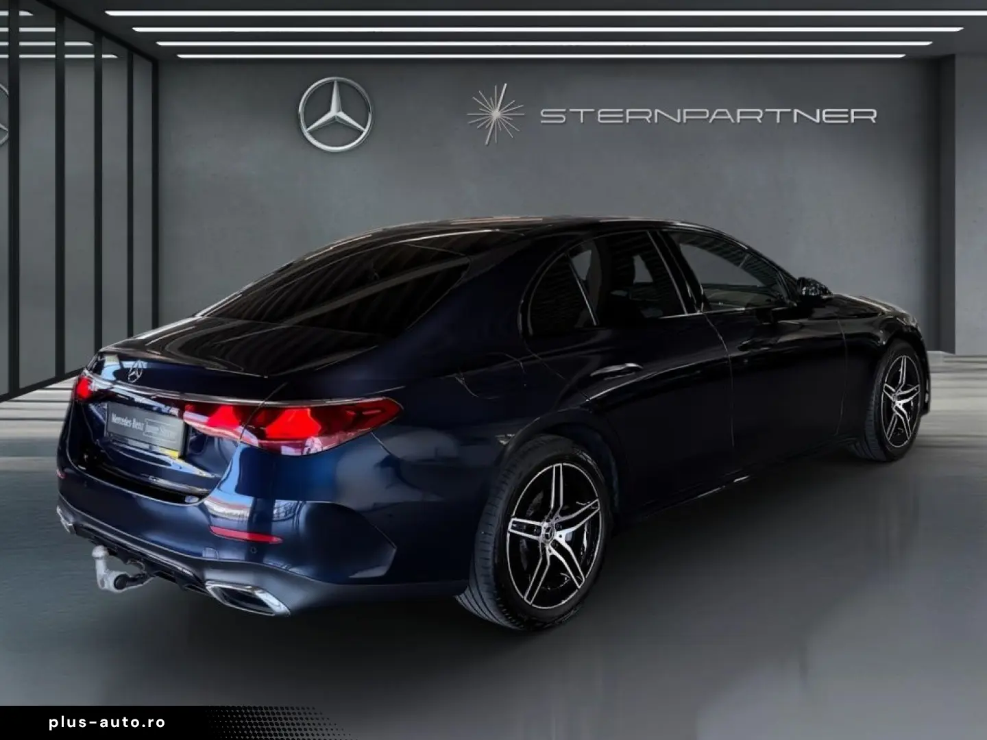 MERCEDES-BENZ E 220 d AMG
