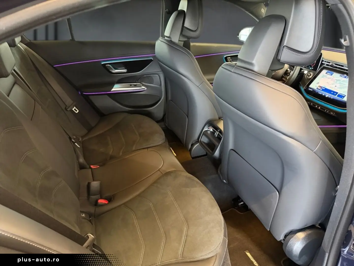 MERCEDES-BENZ E 220 d AMG