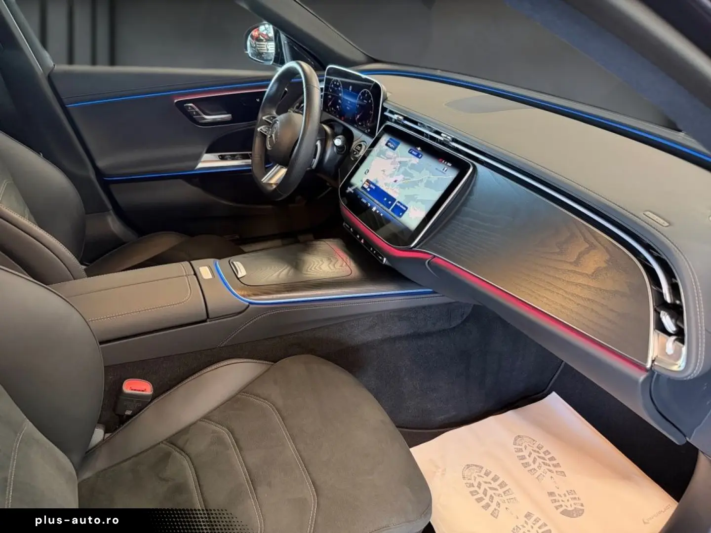 MERCEDES-BENZ E 220 d AMG