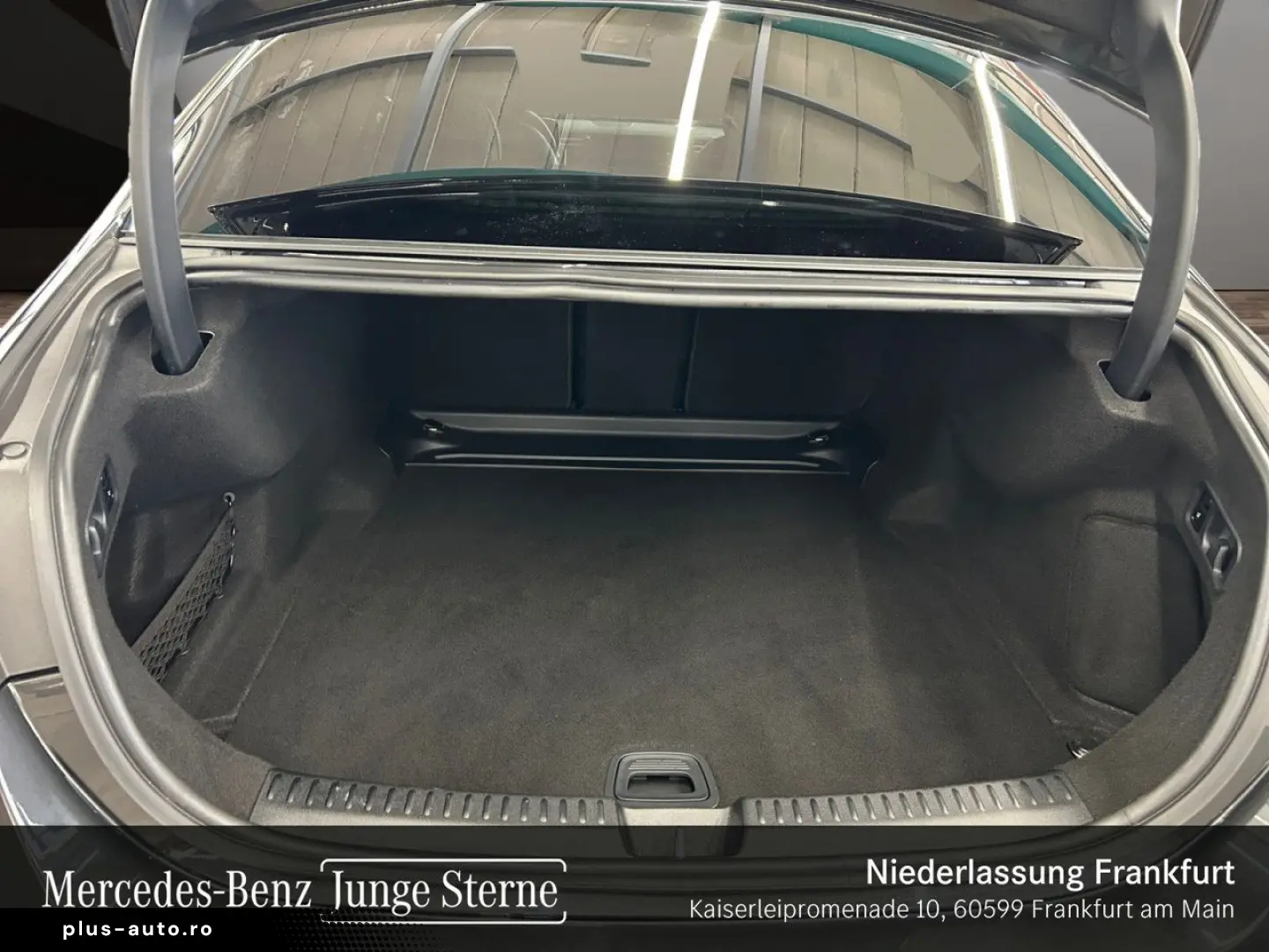 MERCEDES-BENZ E 200 AMG Advanced Night DISTR Totw LED VZ-Ass