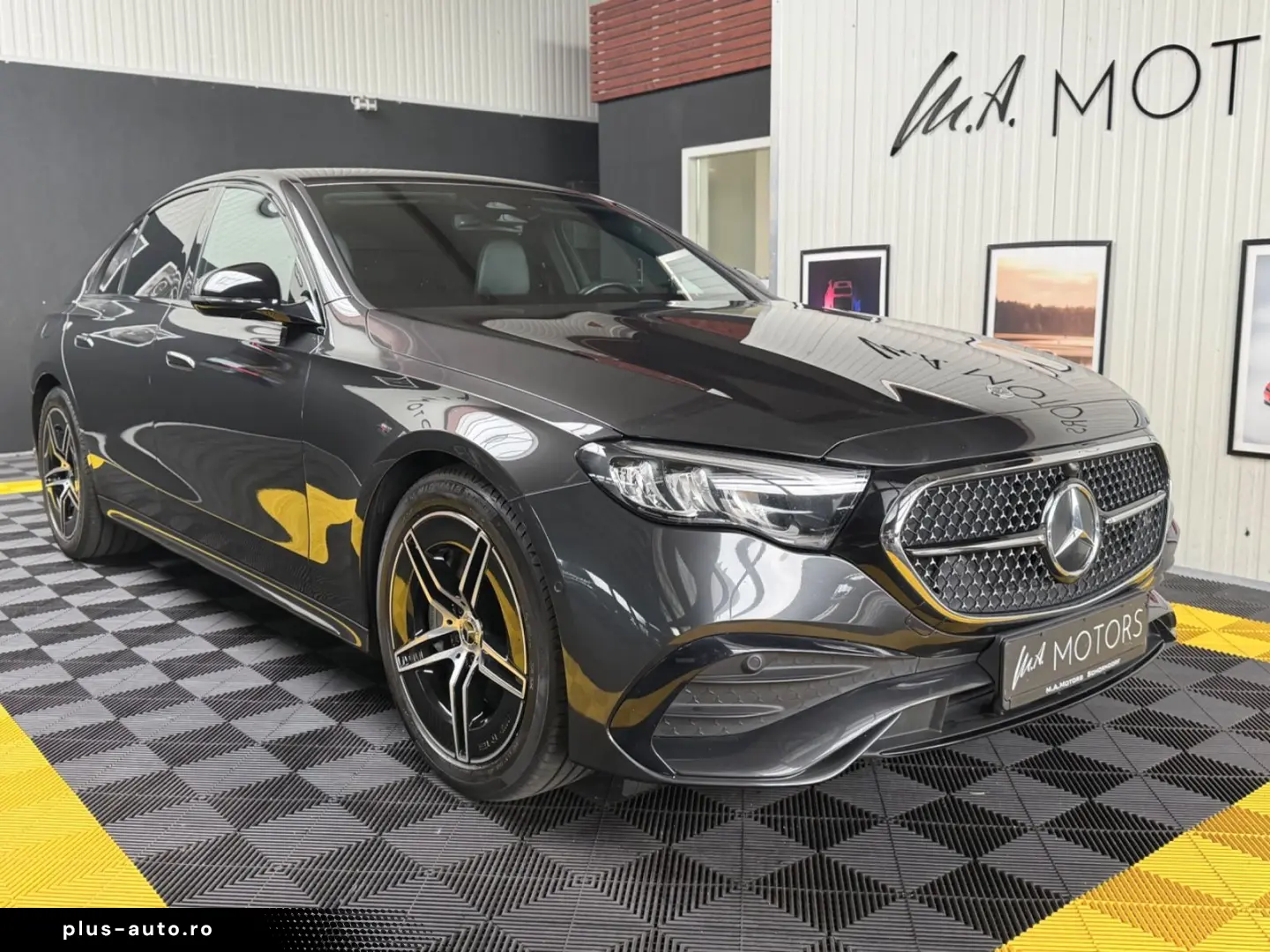 MERCEDES-BENZ E 220d AMG