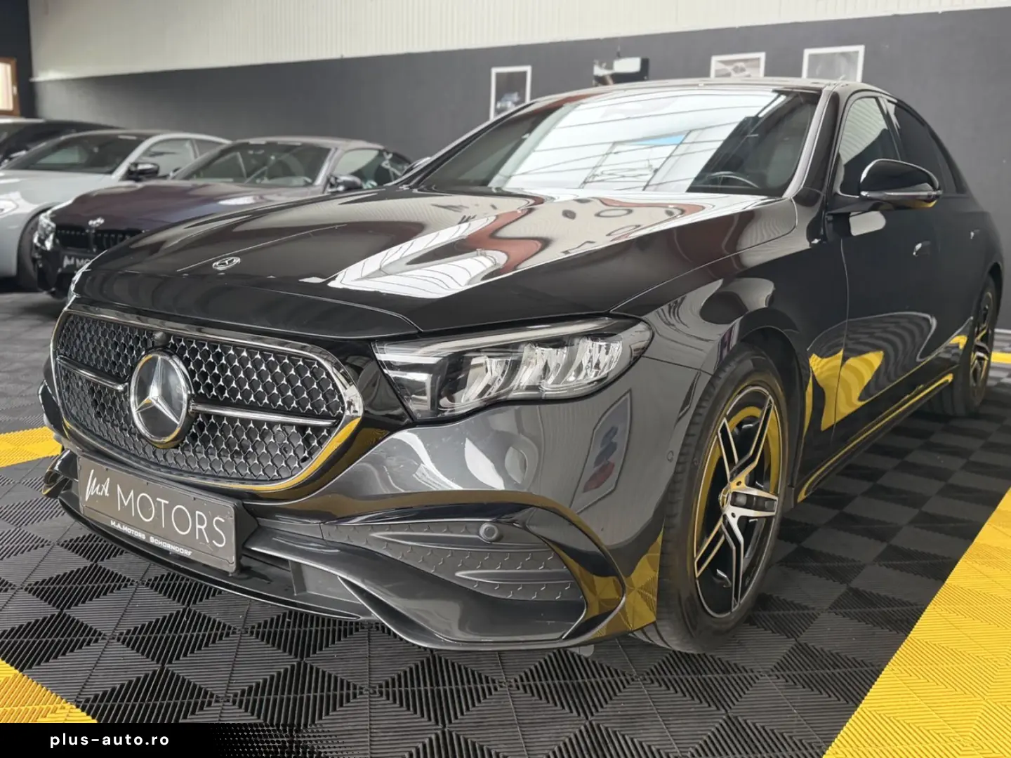 MERCEDES-BENZ E 220d AMG