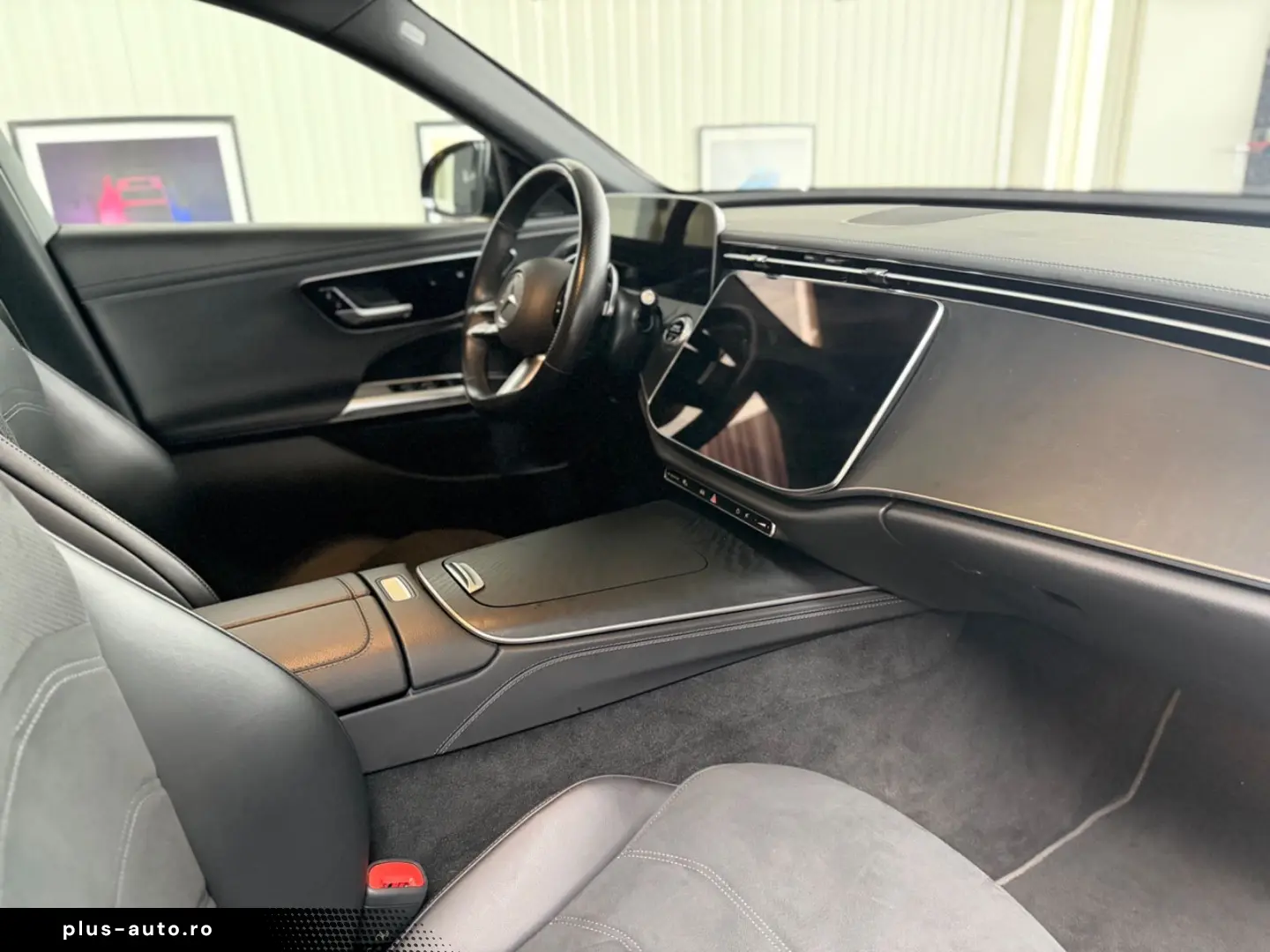 MERCEDES-BENZ E 220d AMG